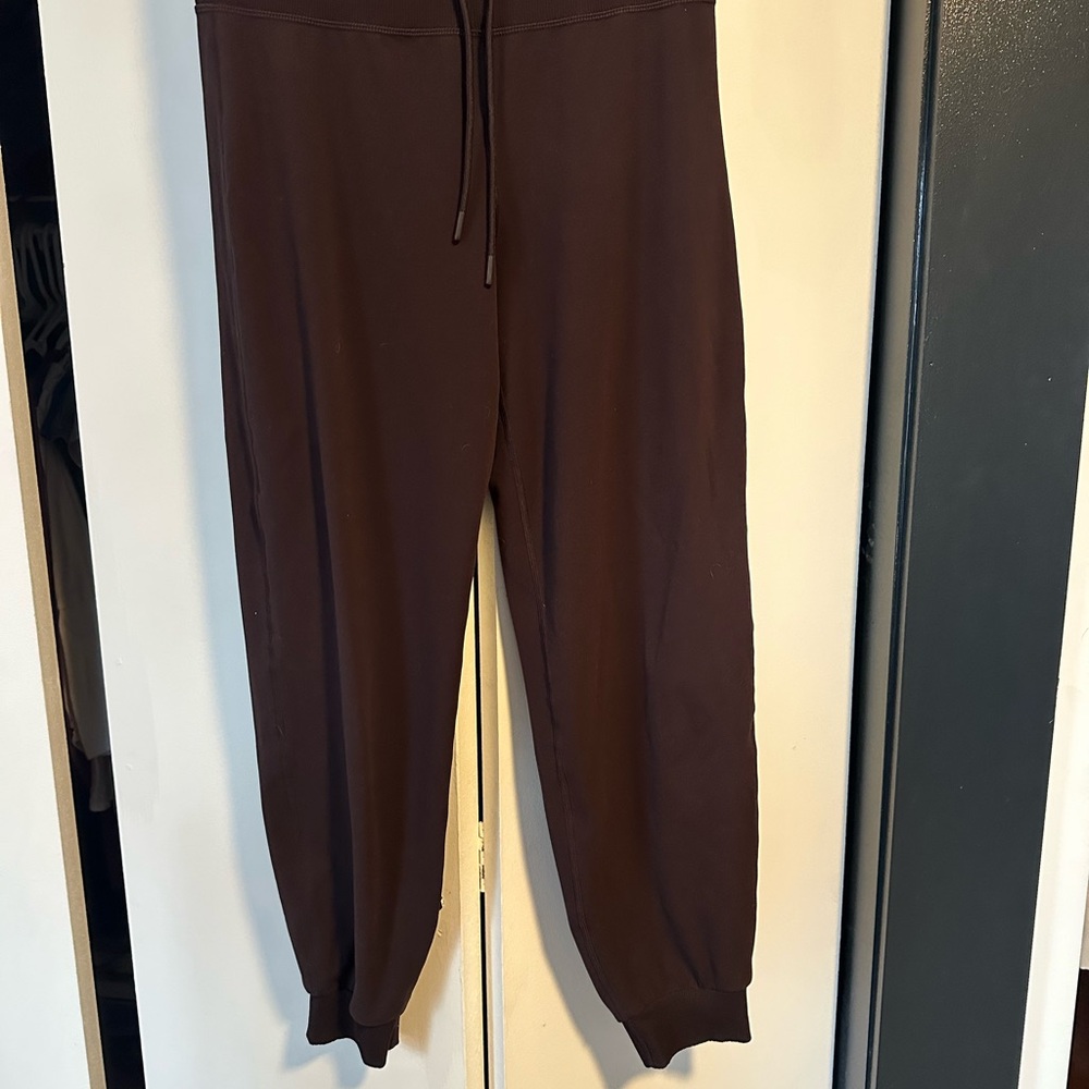 Vuori plum Joggers